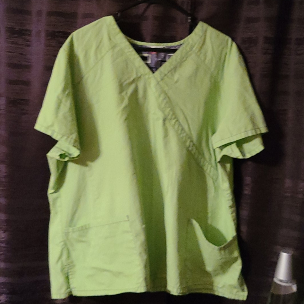 Scrub top